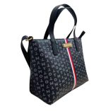 TOMMY HILFIGER - Imagen 2